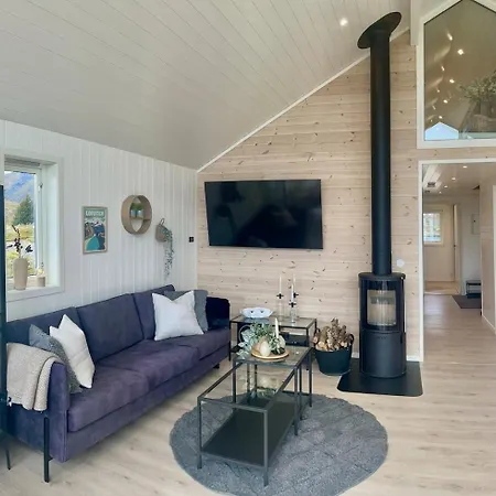 Modern Lofoten, Amazing View! 펜션