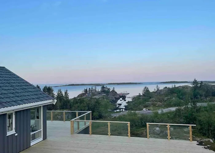 Modern Lofoten, Amazing View! Vakantiehuis *
