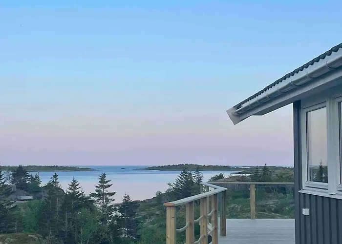 Modern Lofoten, Amazing View! Vakantiehuis Valberg