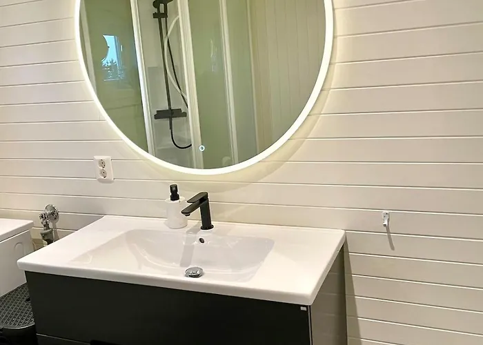 Modern Lofoten, Amazing View! Semesterbostad